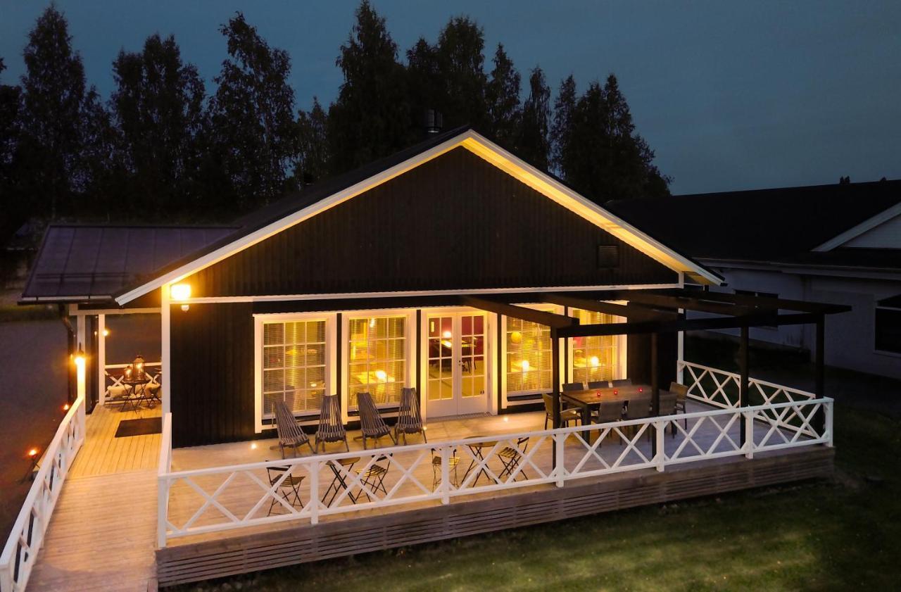 Hotelli Hiljahelena Kurikka Exterior photo