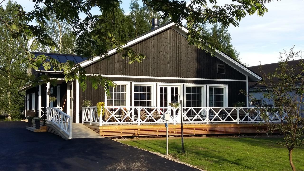 Hotelli Hiljahelena Kurikka Exterior photo